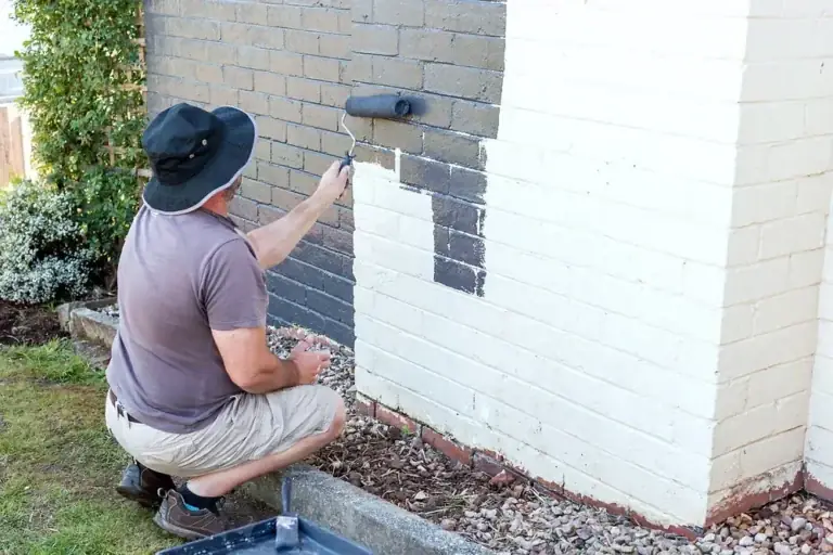 Best Exterior Painting for Brick Surfaces: Materials & Guide
