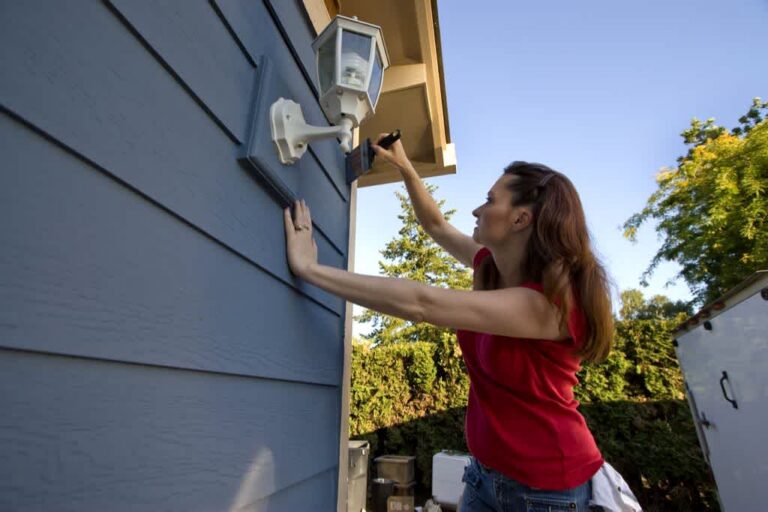 Best Exterior Painting for Vinyl Siding: Coatings & Guide